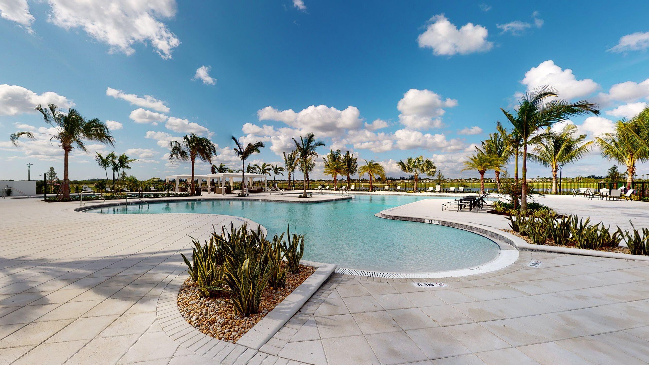 CRESSWIND PALM BEACH - Residential