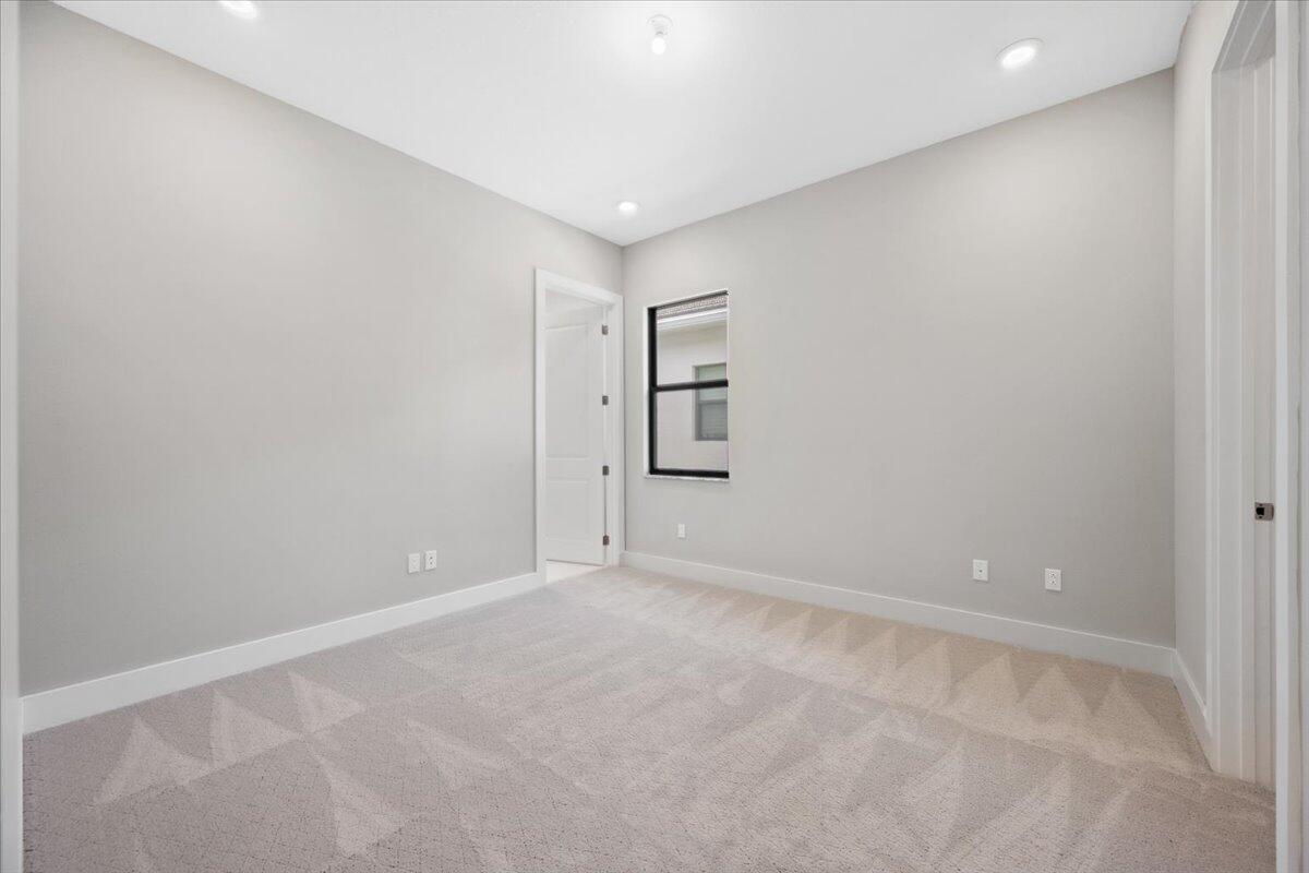 CRESSWIND PALM BEACH - Residential