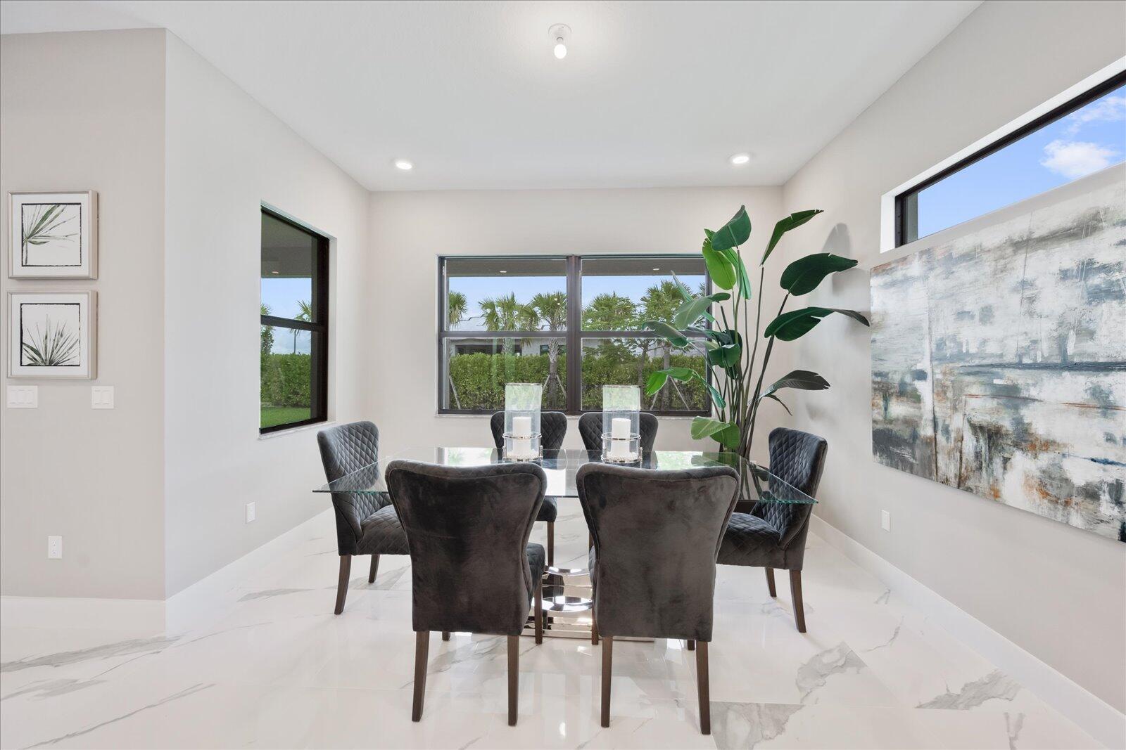 CRESSWIND PALM BEACH - Residential