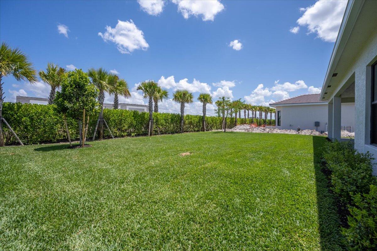 CRESSWIND PALM BEACH - Residential