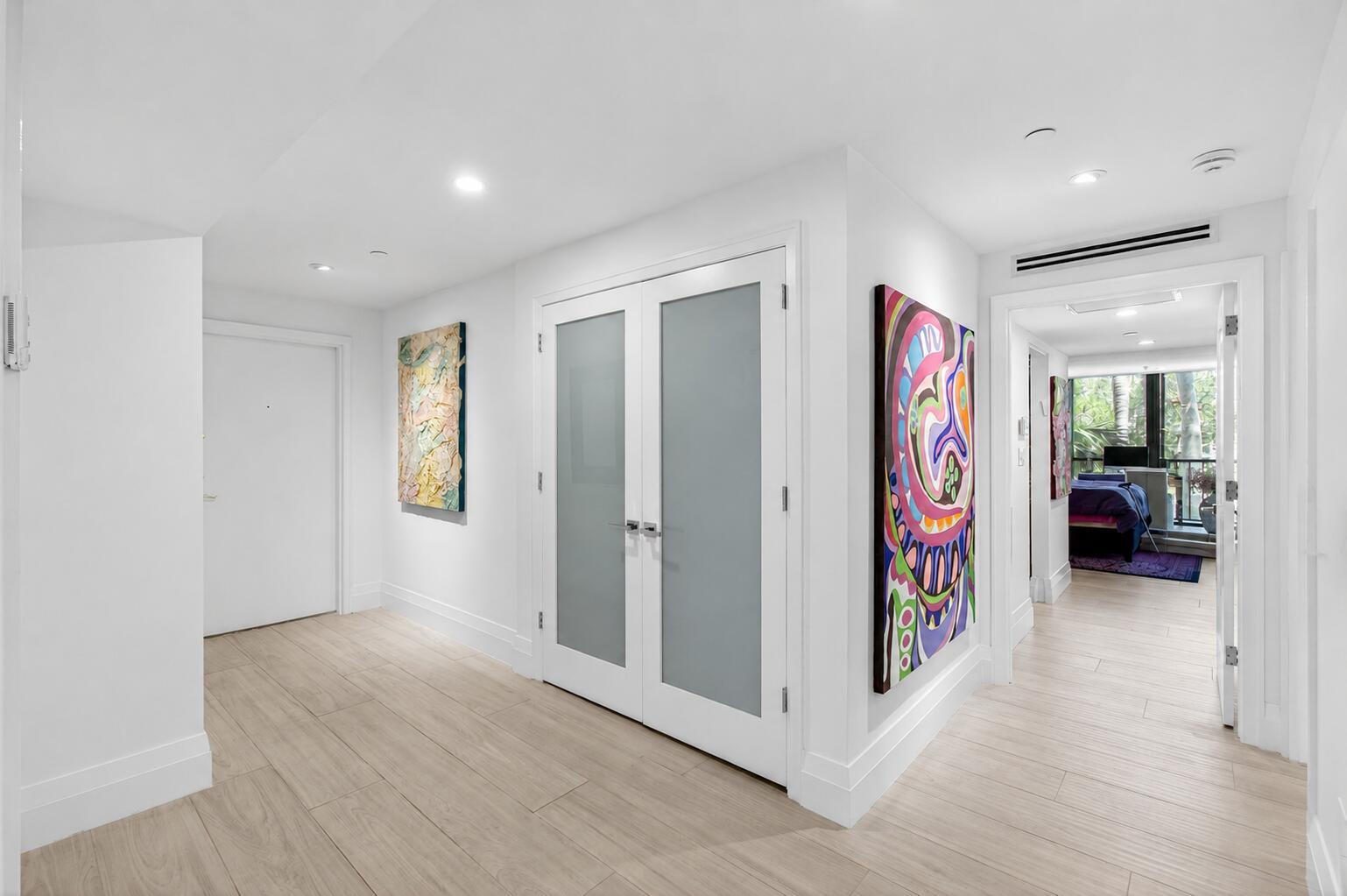 LAKEWOOD MIDRISE CONDO - Residential