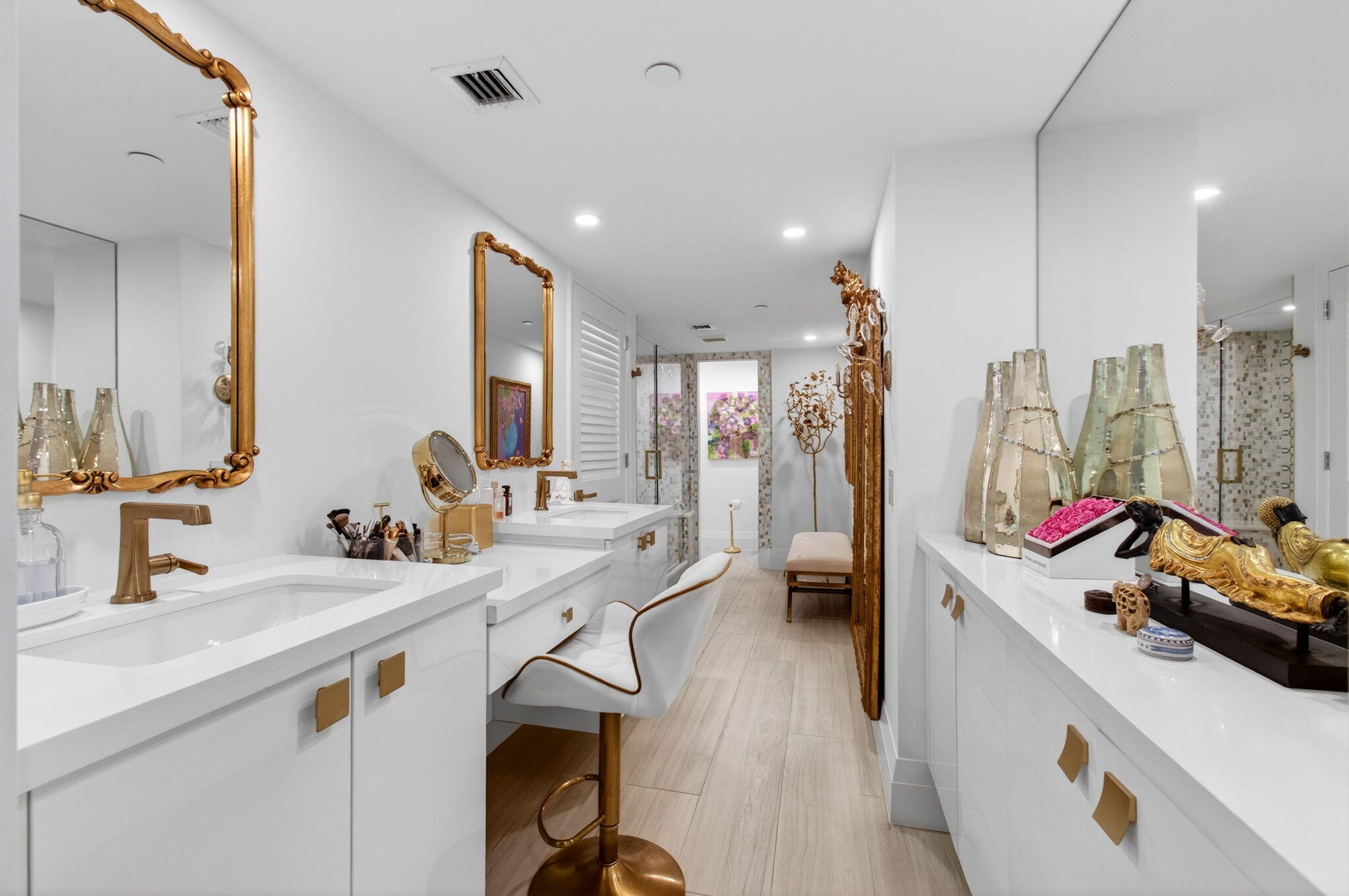 LAKEWOOD MIDRISE CONDO - Residential