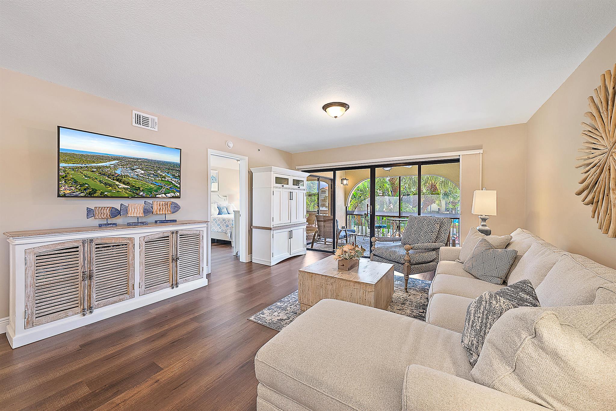 700 Uno Lago Drive 201