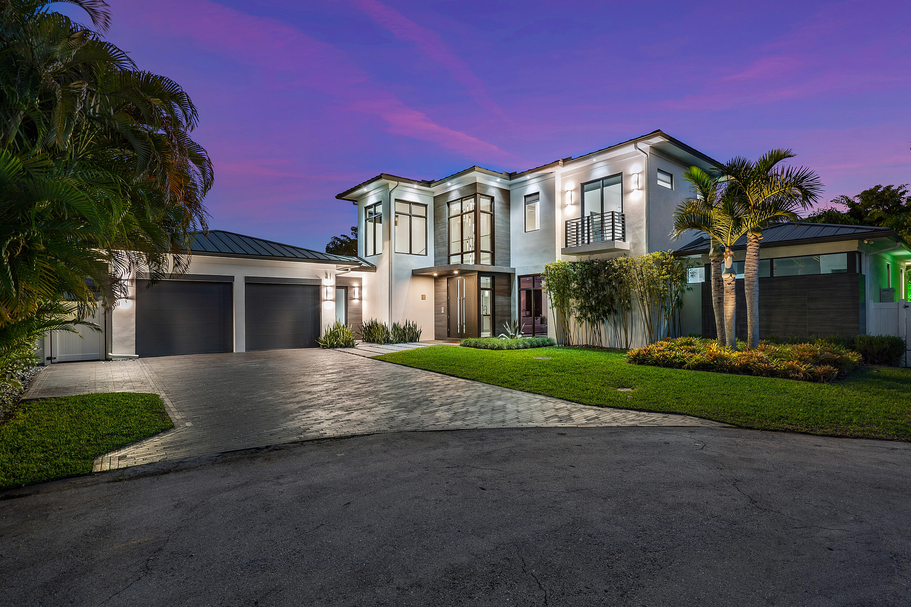 S/D OF 8-46-43 - Residential