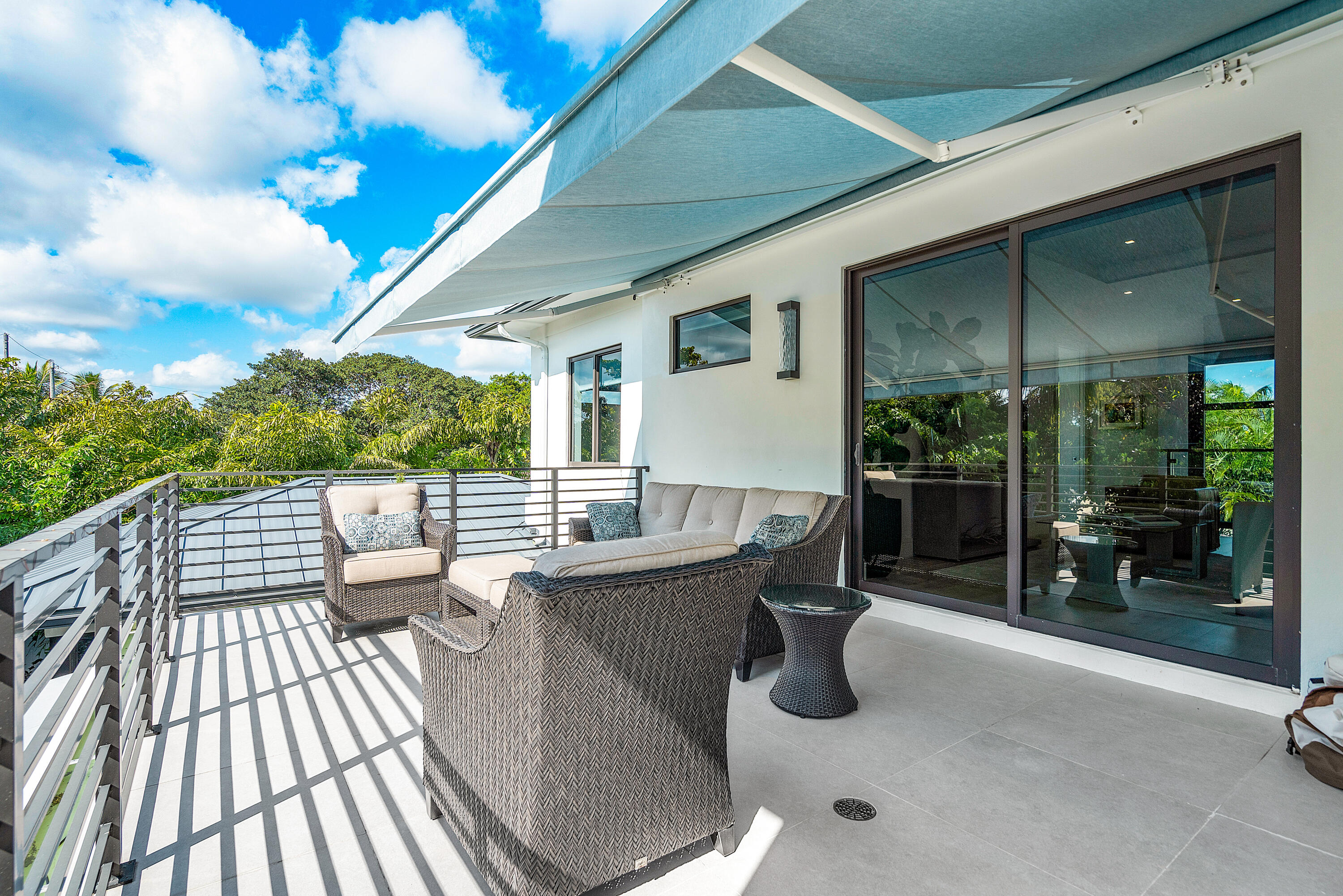 S/D OF 8-46-43 - Residential