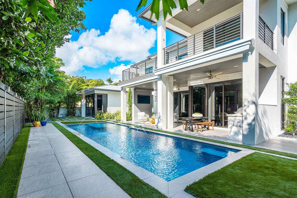 S/D OF 8-46-43 - Residential