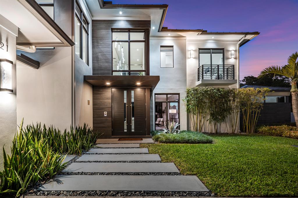 S/D OF 8-46-43 - Residential