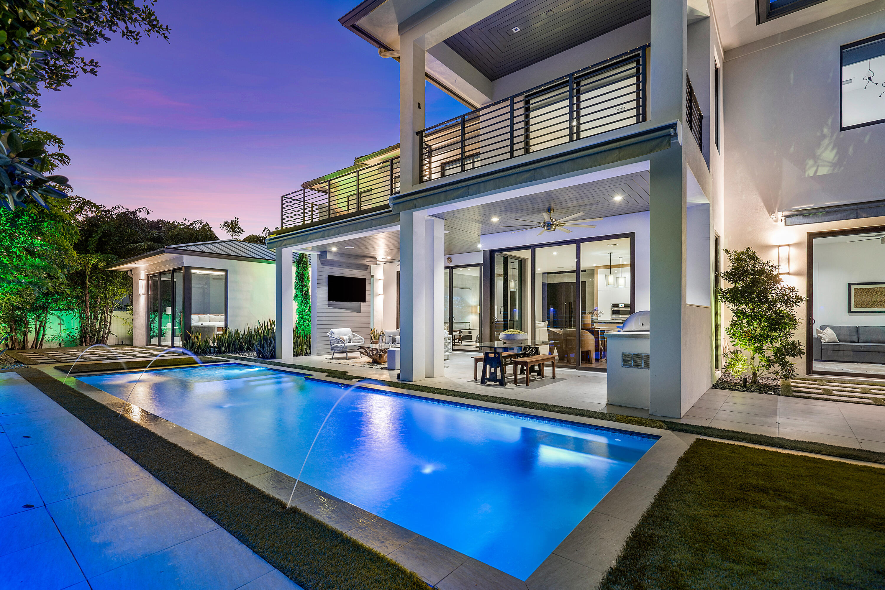 S/D OF 8-46-43 - Residential