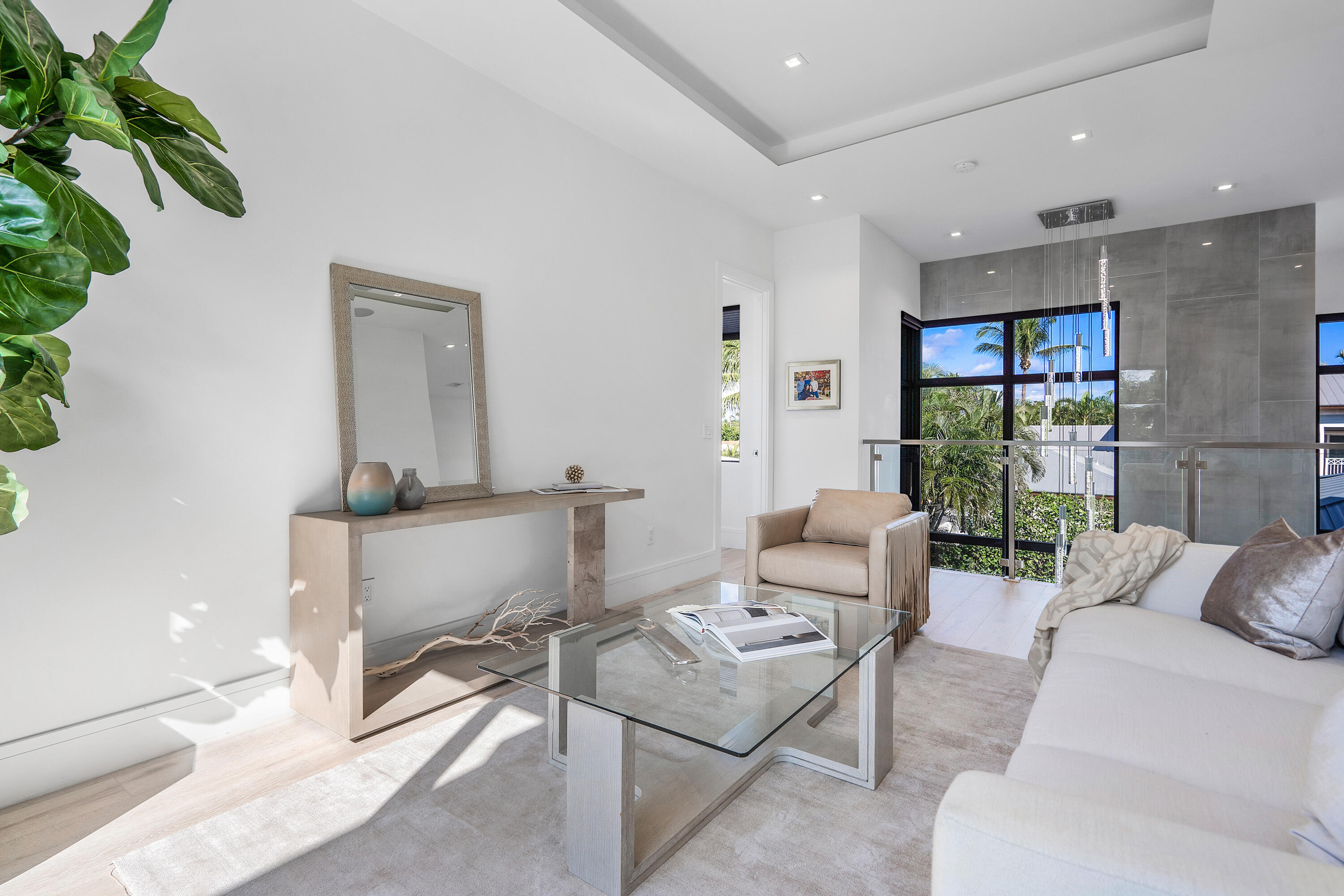 S/D OF 8-46-43 - Residential