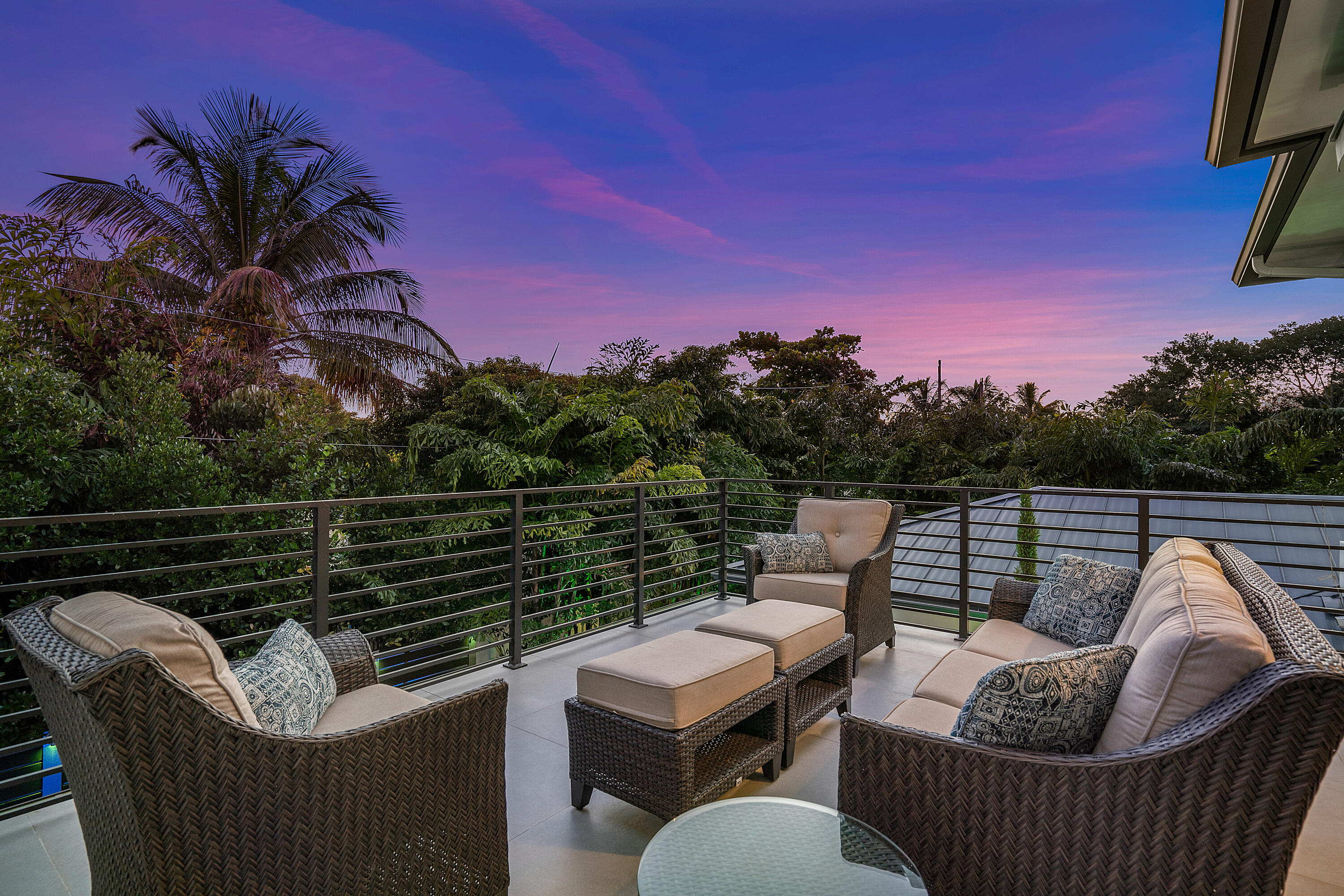 S/D OF 8-46-43 - Residential