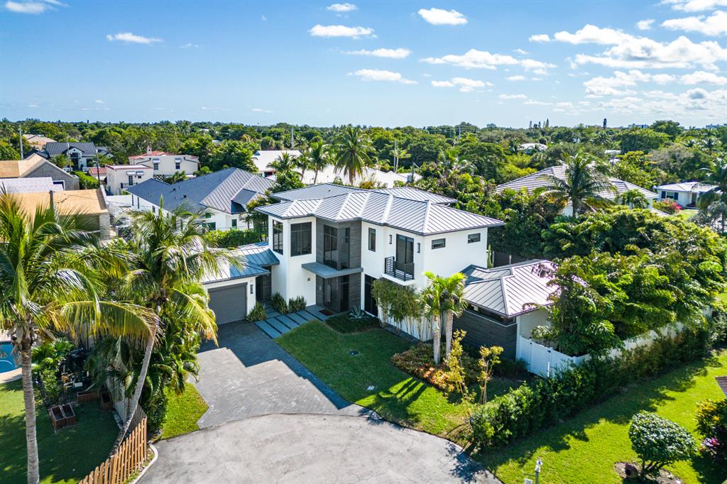 S/D OF 8-46-43 - Residential