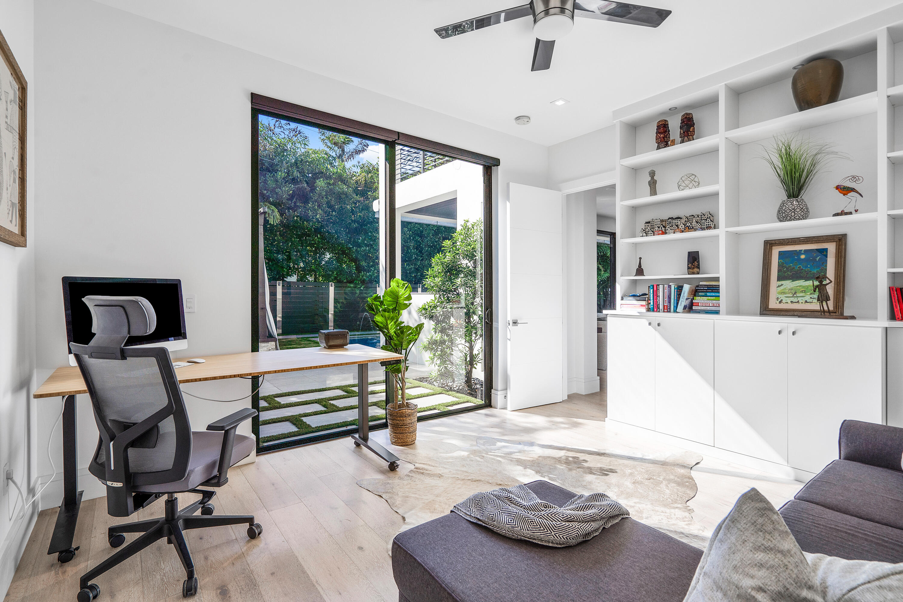 S/D OF 8-46-43 - Residential