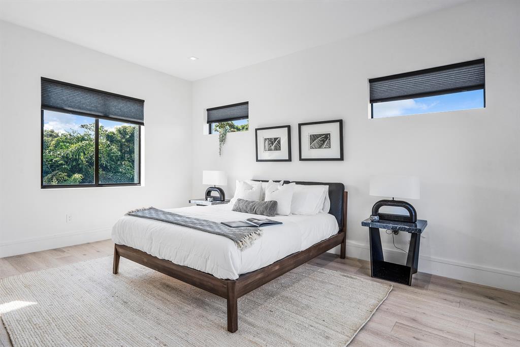 S/D OF 8-46-43 - Residential