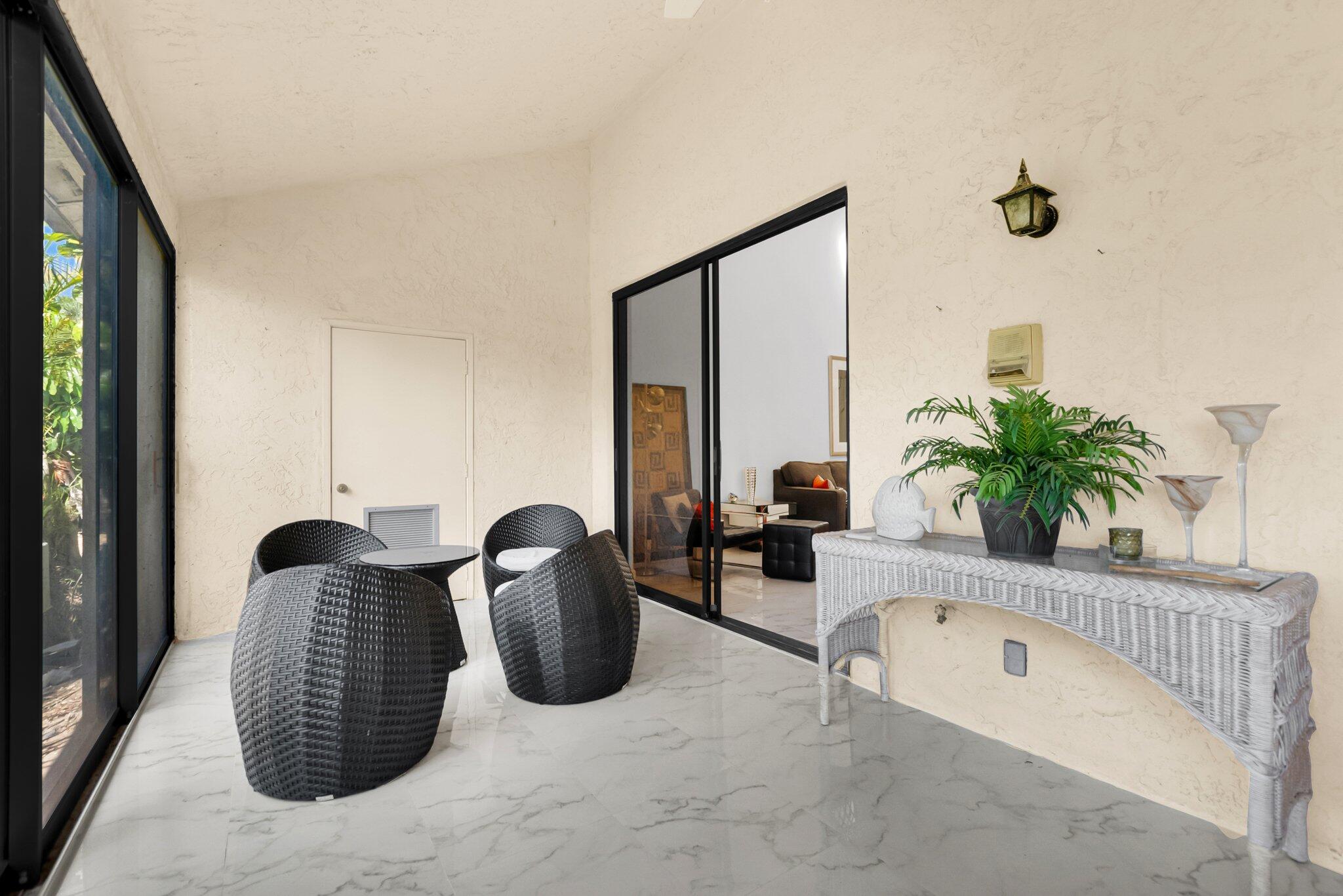 LA MIRADA AT BOCA POINTE CONDOS - Residential