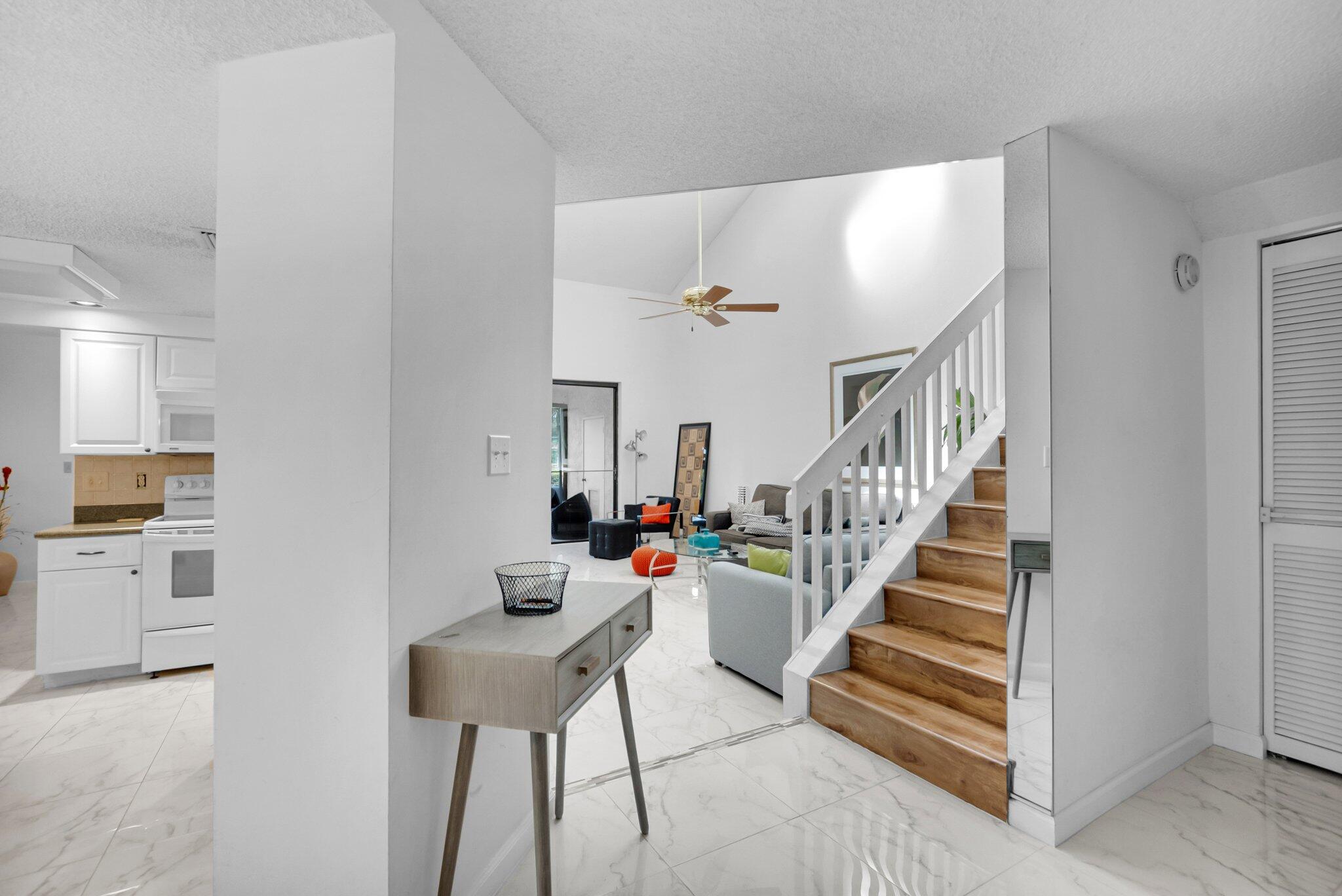 LA MIRADA AT BOCA POINTE CONDOS - Residential