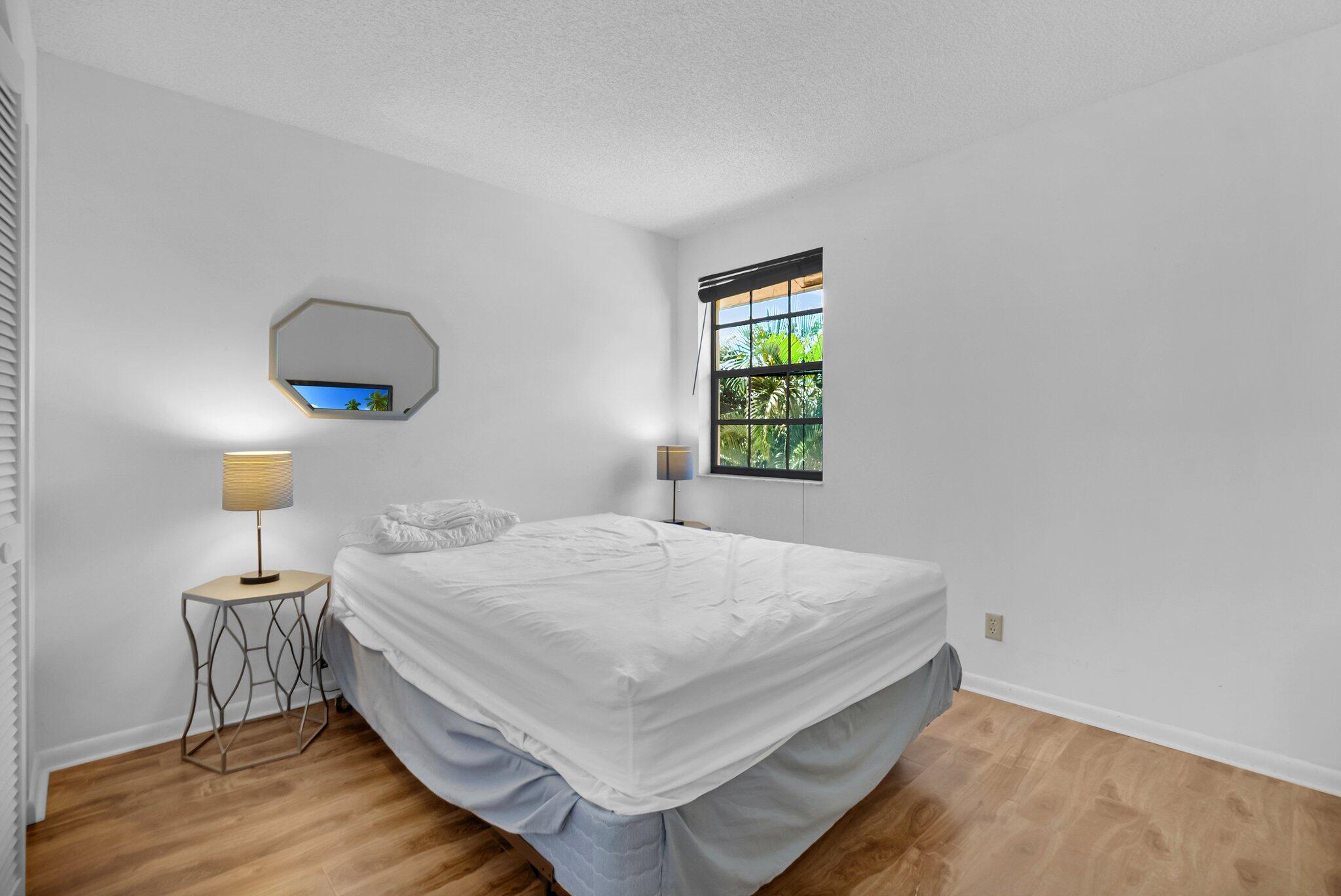 LA MIRADA AT BOCA POINTE CONDOS - Residential