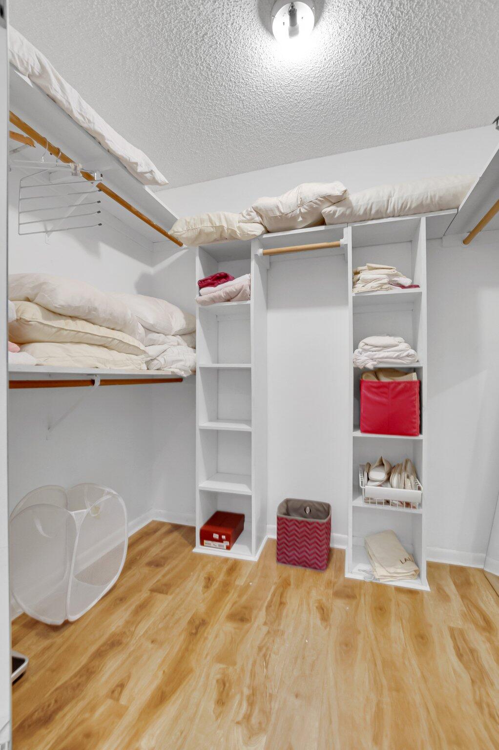 LA MIRADA AT BOCA POINTE CONDOS - Residential