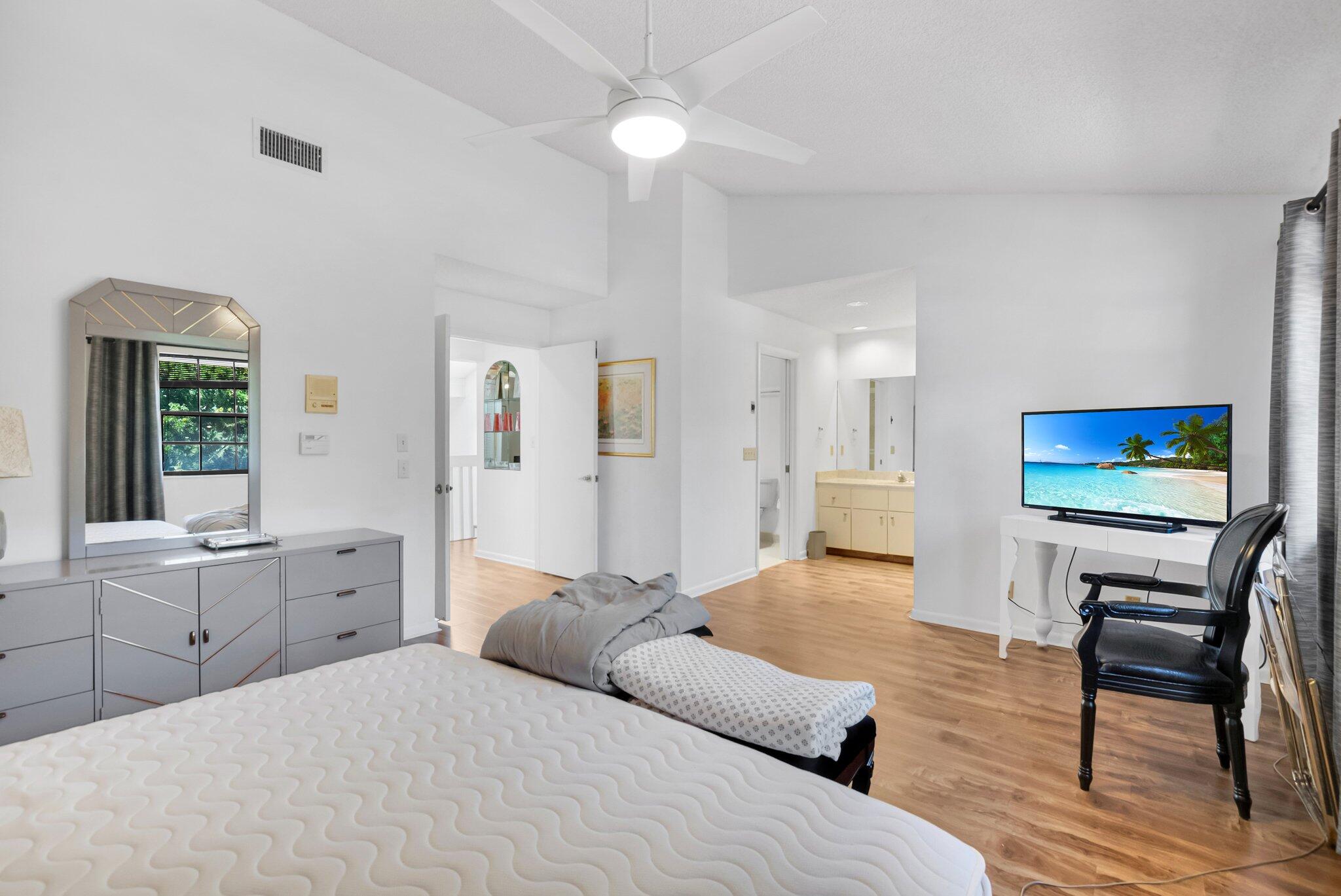 LA MIRADA AT BOCA POINTE CONDOS - Residential