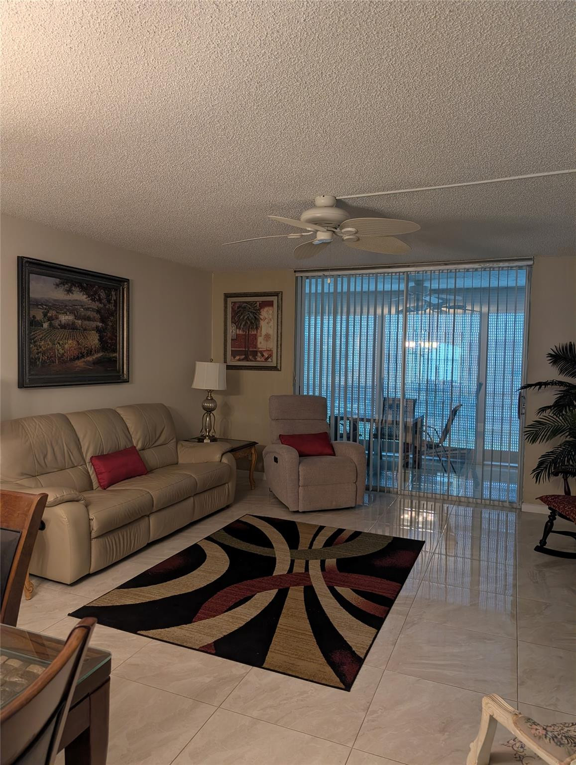MEADOWBROOK LAKES CONDO - Residential