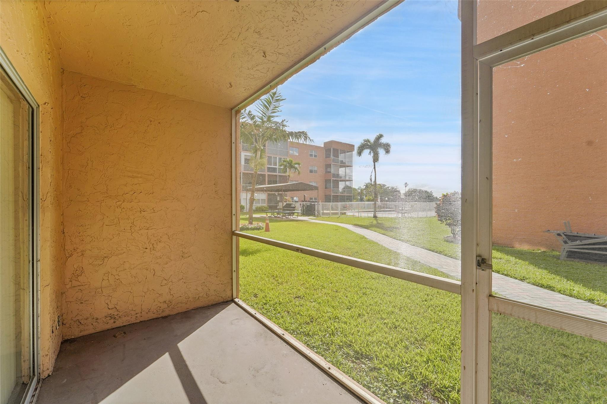 QUAIL RUN II - Residential