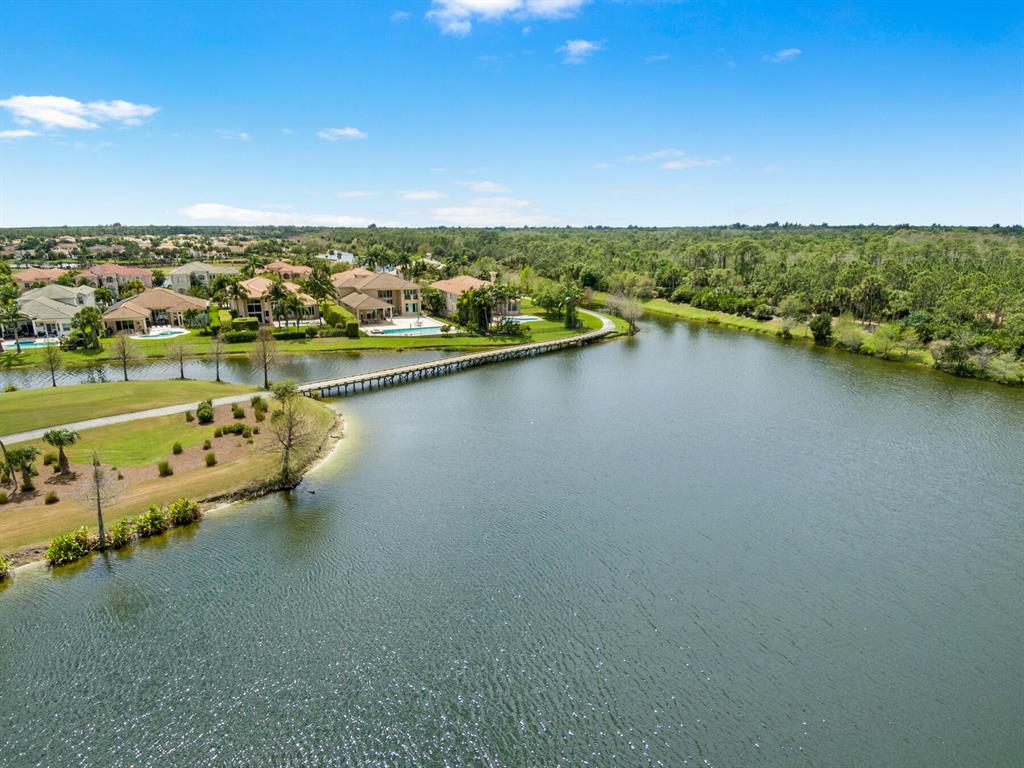 JUPITER COUNTRY CLUB - Residential