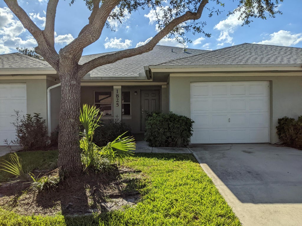 Photo of 1825 E ROYAL TERN Lane #B, Fort Pierce, FL 34982 (MLS # B26082022)
