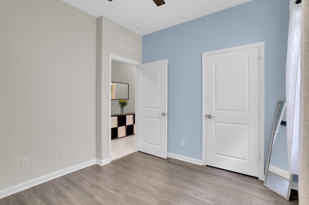 AUBURN PARK - Residential