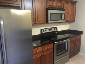 VILLAGE OF SANDALWOOD LAKES 1 - Residential Lease