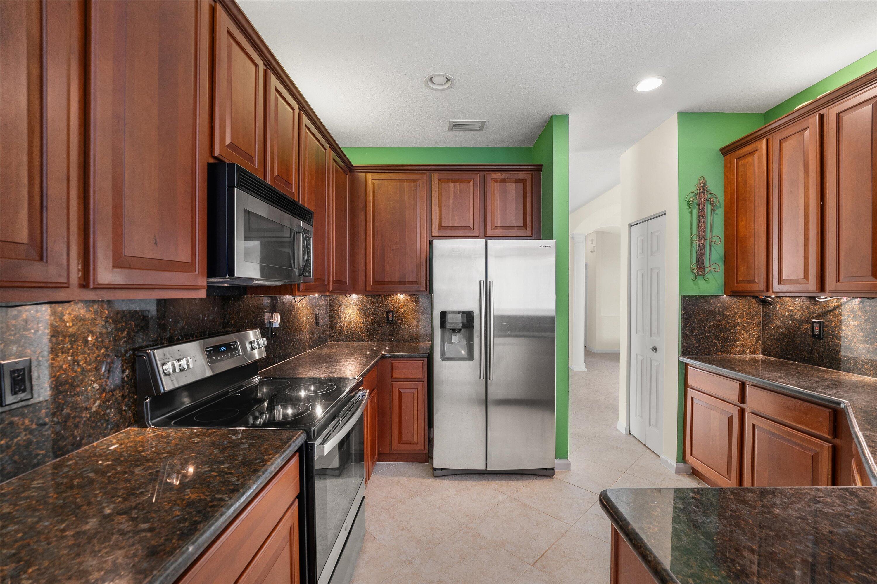 BOYNTON ESTATES 2 - Residential