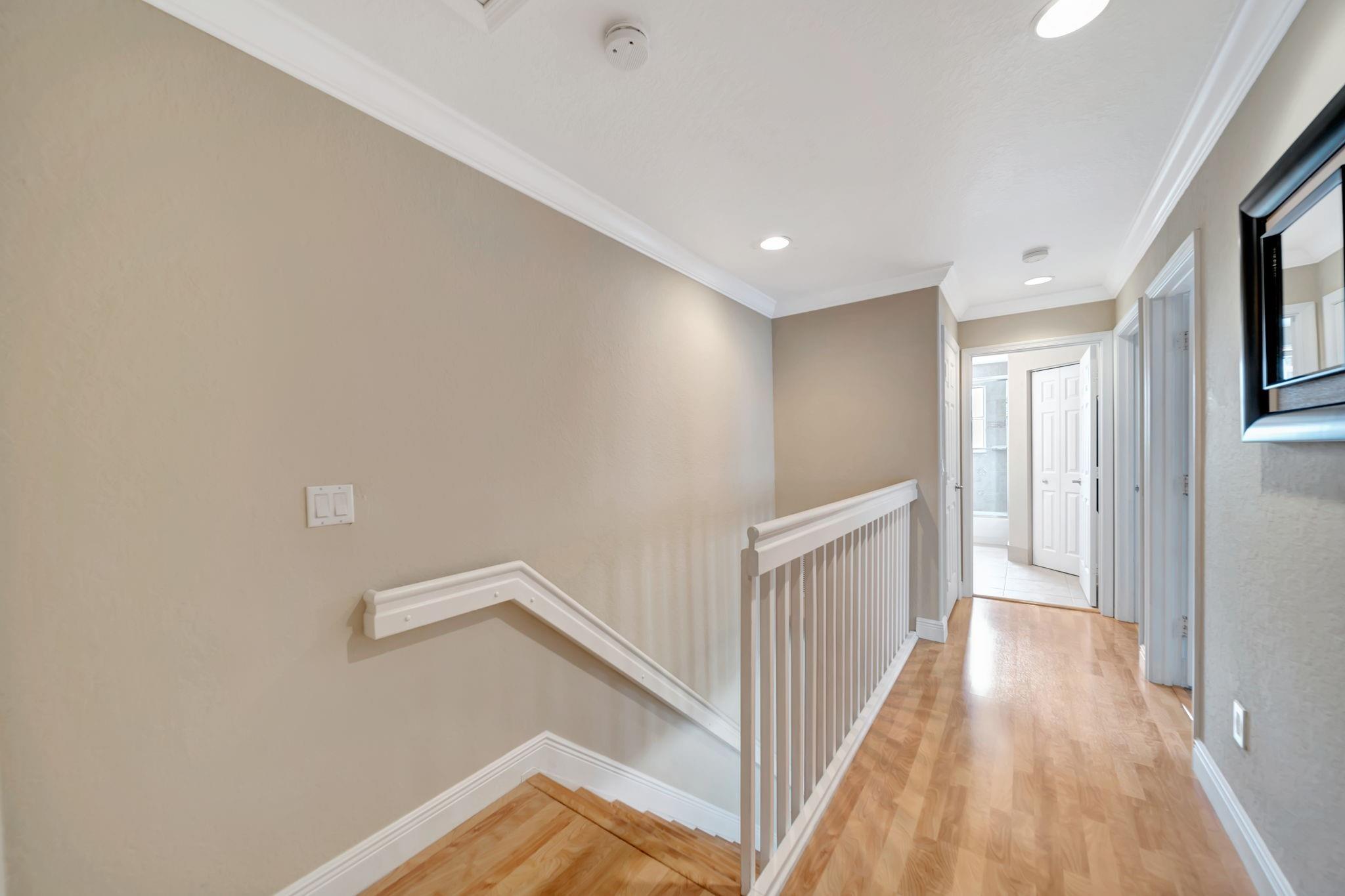 607 SW 5th Ave