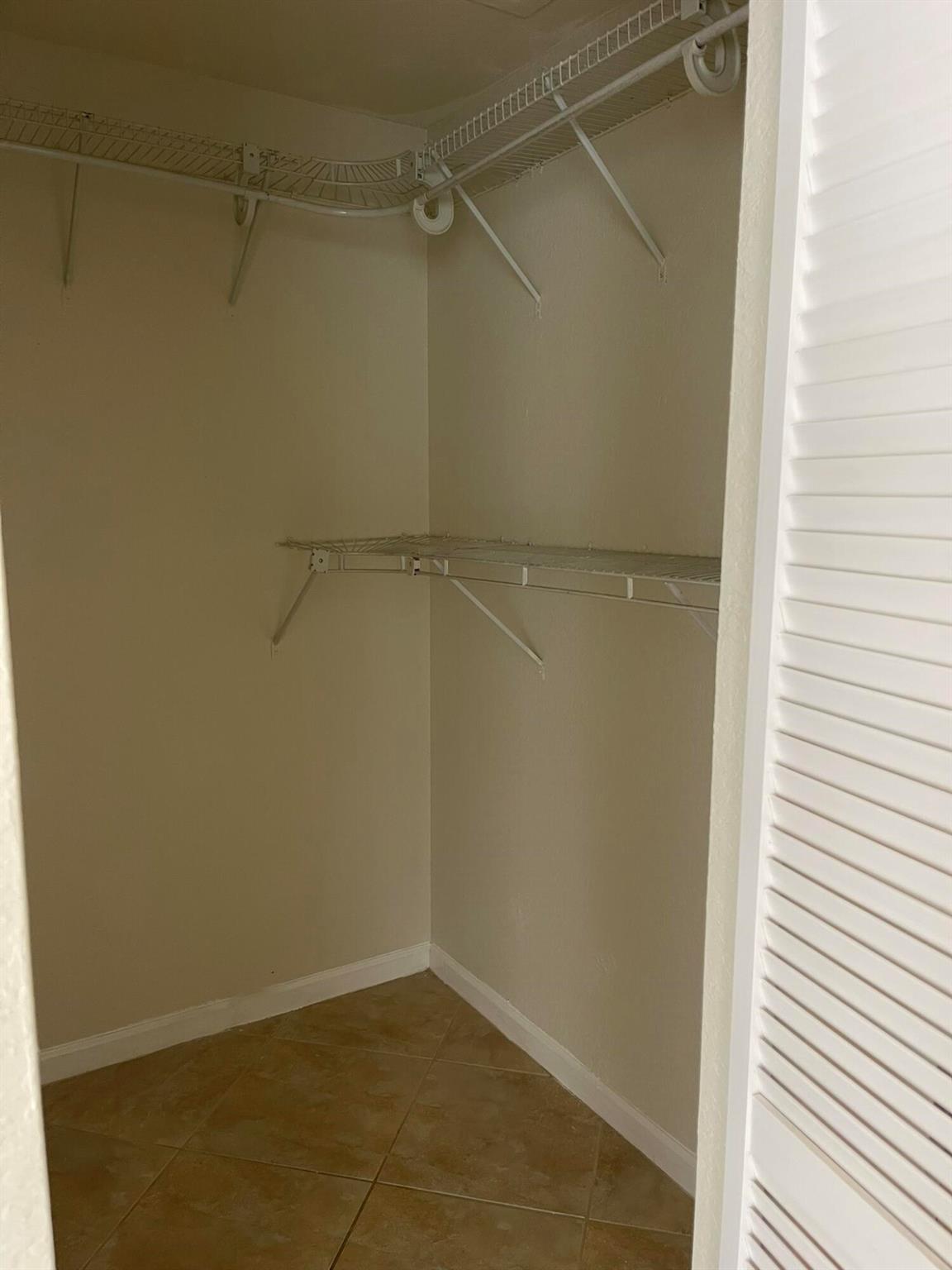 PINE NEDDLE PARK - Residential Lease