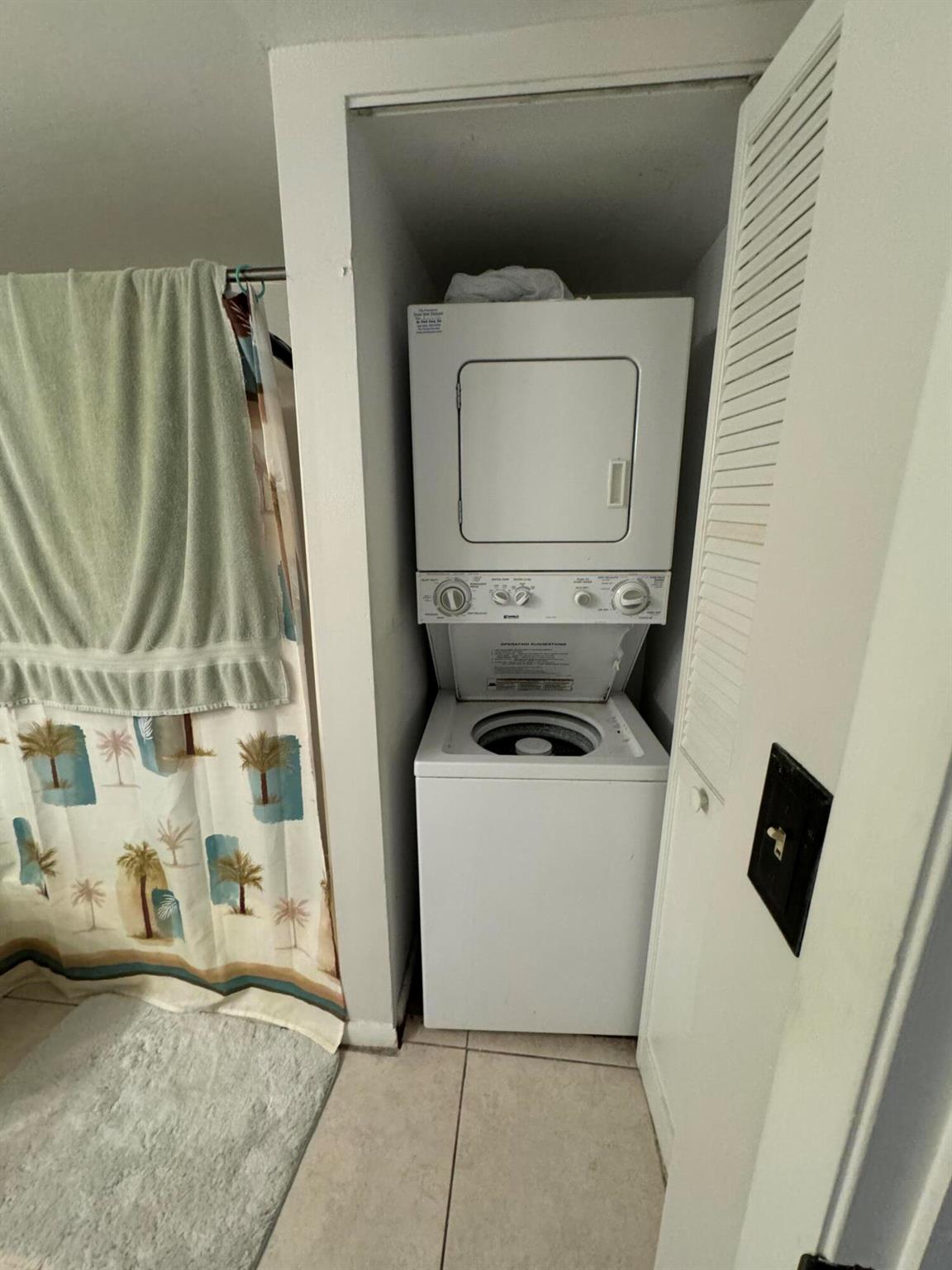 LUCERNE LAKES GOLF COLONY CONDOS 1 THRU 12 AND 14 - Residential