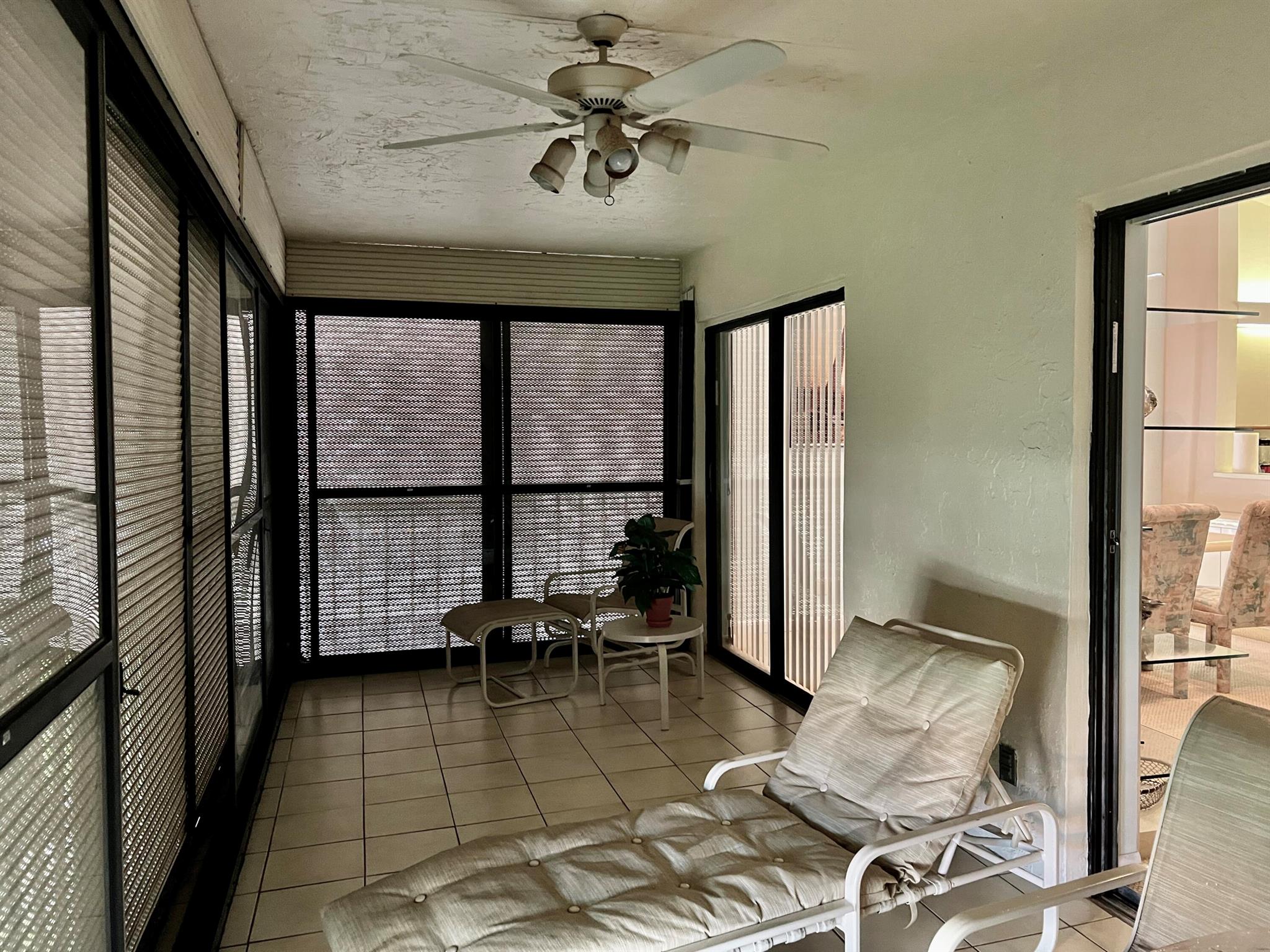 PALM CHASE CONDO - Residential Lease