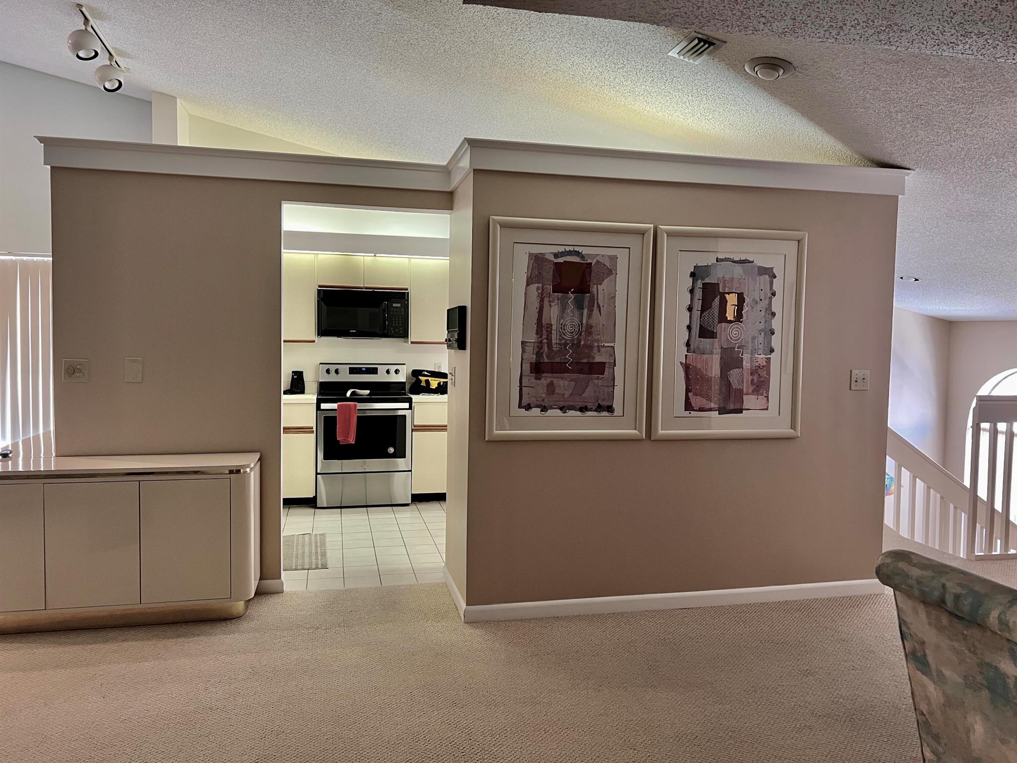 PALM CHASE CONDO - Residential Lease