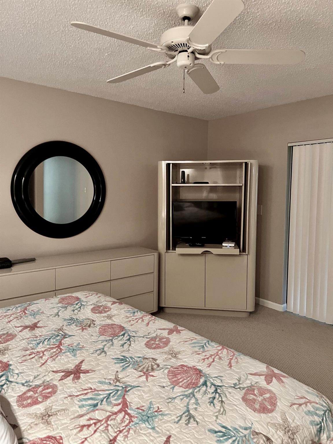 PALM CHASE CONDO - Residential Lease