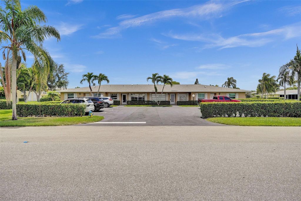 Photo of 2380 Malayan Drive #B, Delray Beach, FL 33445 (MLS # F10499614)