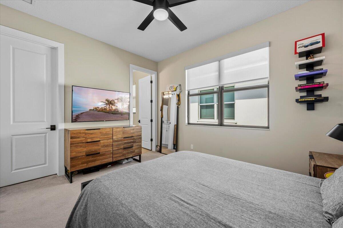 ALTON NEIGHBORHOOD - Residential