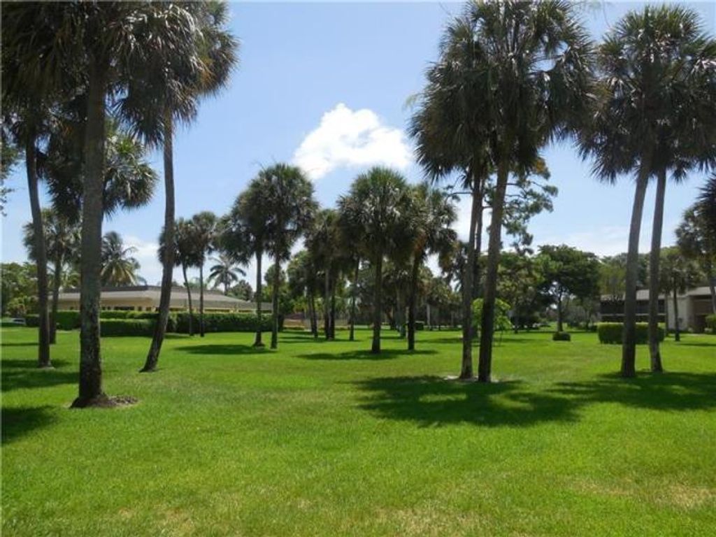 Photo of 297 Deer Creek Boulevard #1302, Deerfield Beach, FL 33442 (MLS # B26030870)