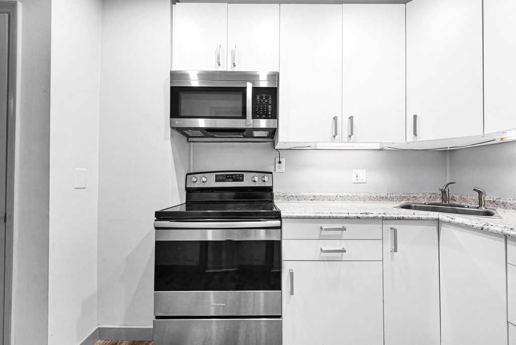 Photo of 2424 SE 17th Street #209, Fort Lauderdale, FL 33316 (MLS # F10517923)