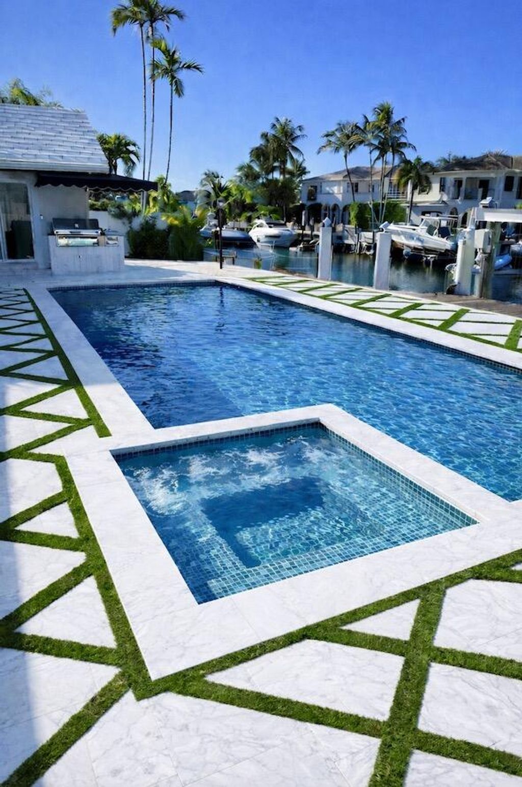 Photo of 885 Nafa Drive, Boca Raton, FL 33487 (MLS # B26019685)