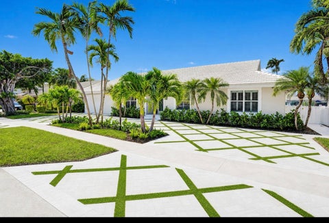 Tiny photo for 885 Nafa Drive, Boca Raton, FL 33487 (MLS # B26019685)