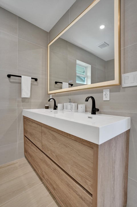 Tiny photo for 885 Nafa Drive, Boca Raton, FL 33487 (MLS # B26019685)