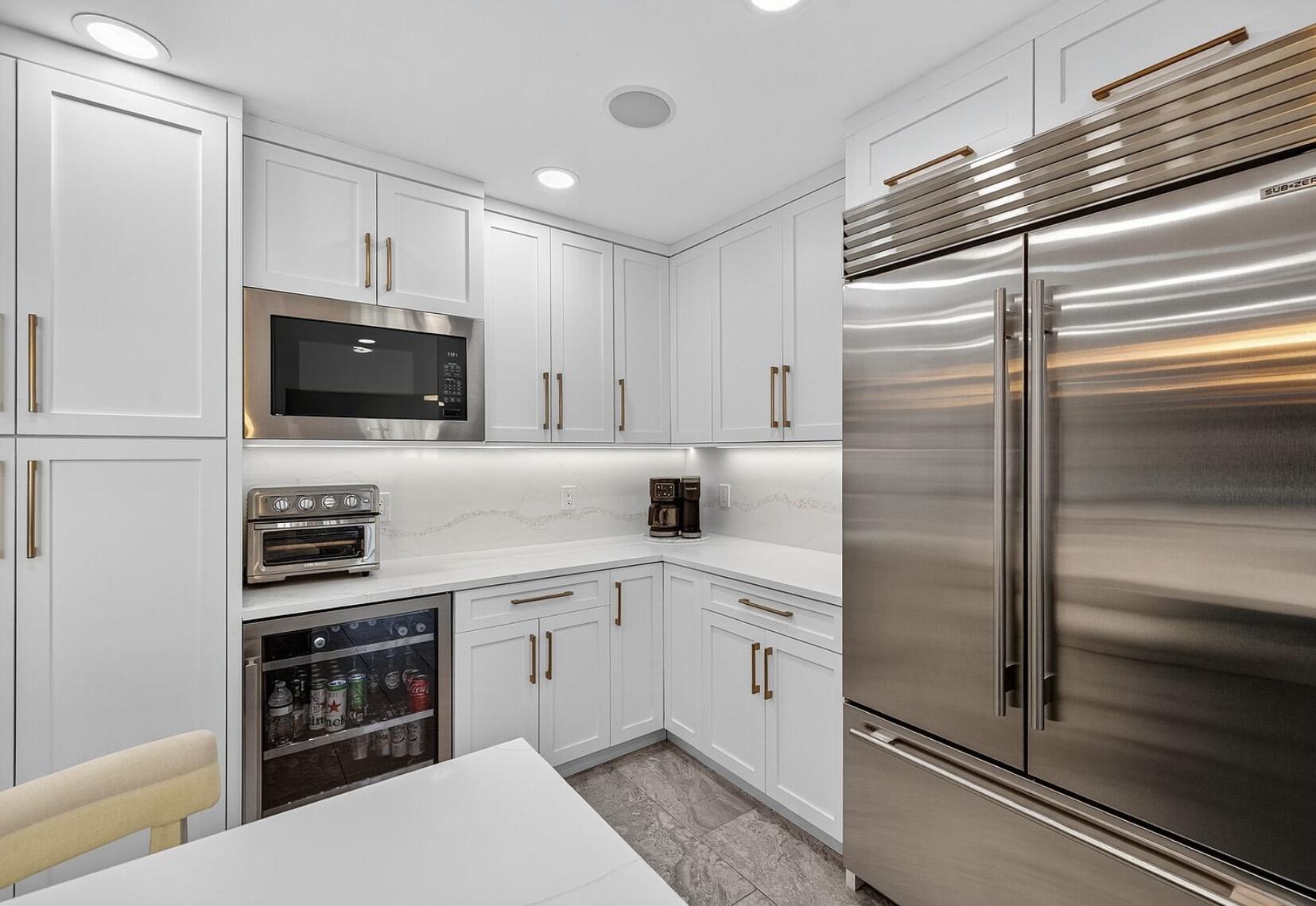 TROPIC ISLE 4TH SEC - Residential