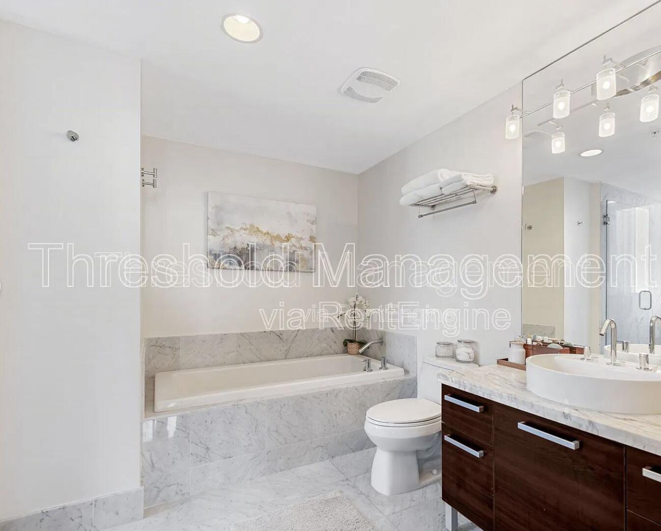 VIZCAYNE SOUTH CONDO - Residential Lease