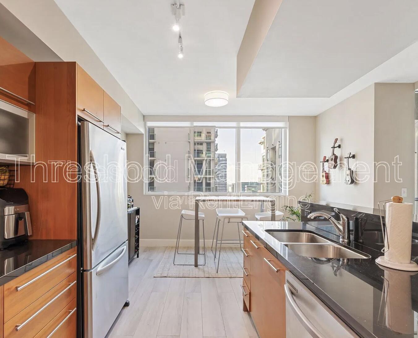 VIZCAYNE SOUTH CONDO - Residential Lease