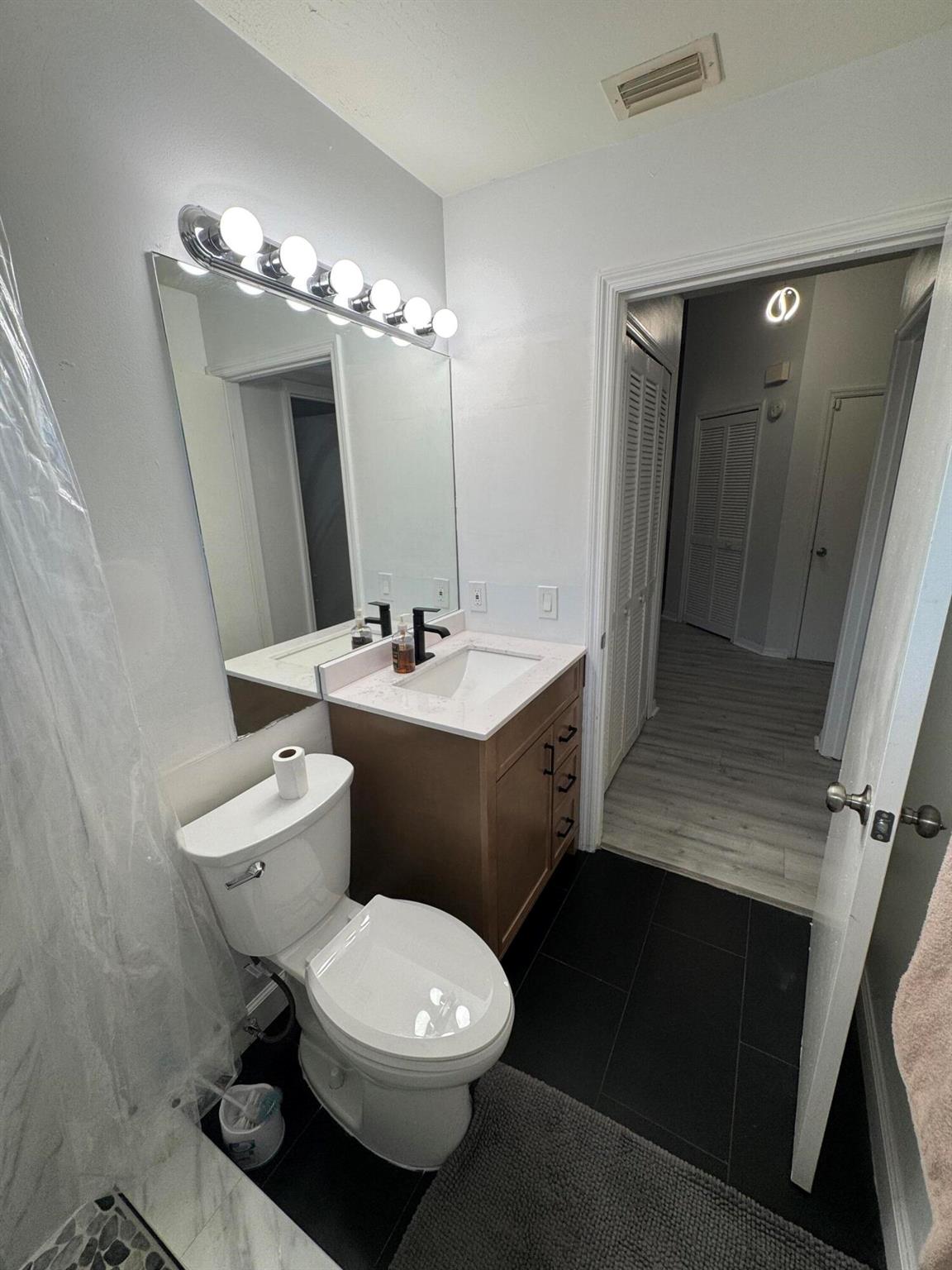 COUNTERPOINT ESTATES 12 - Residential Lease