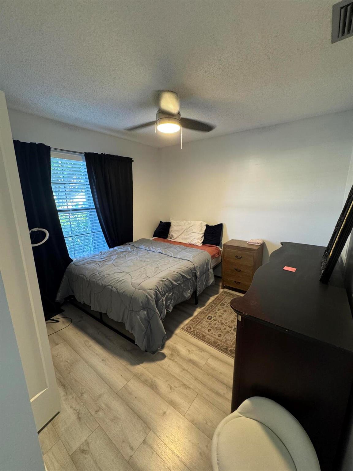 COUNTERPOINT ESTATES 12 - Residential Lease