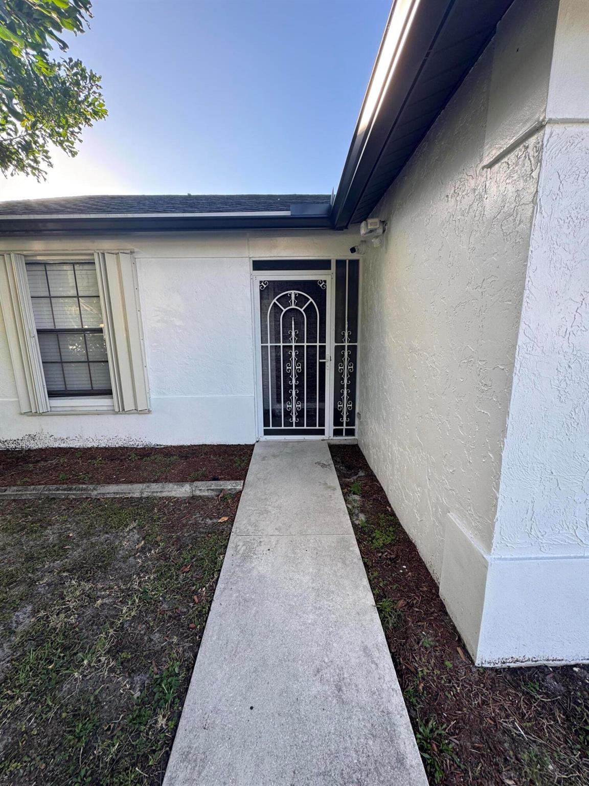 COUNTERPOINT ESTATES 12 - Residential Lease