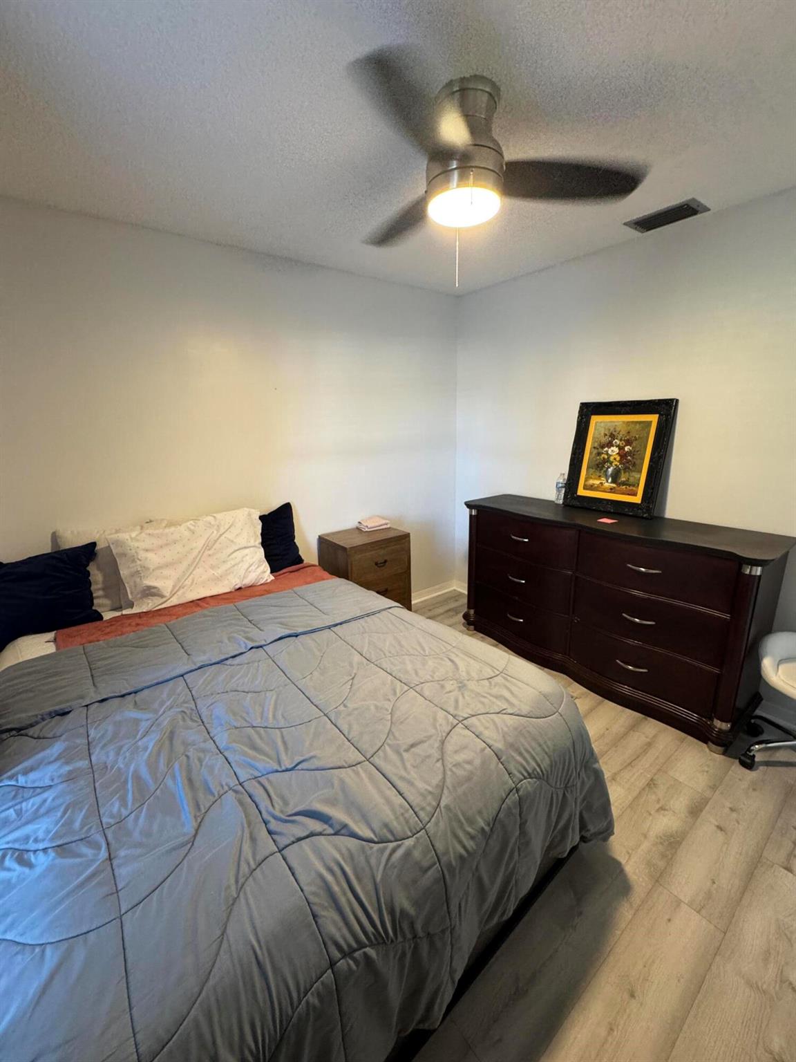 COUNTERPOINT ESTATES 12 - Residential Lease