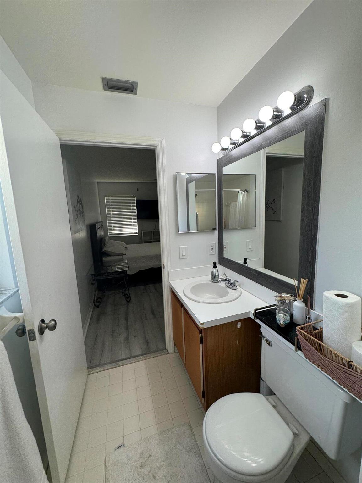 COUNTERPOINT ESTATES 12 - Residential Lease